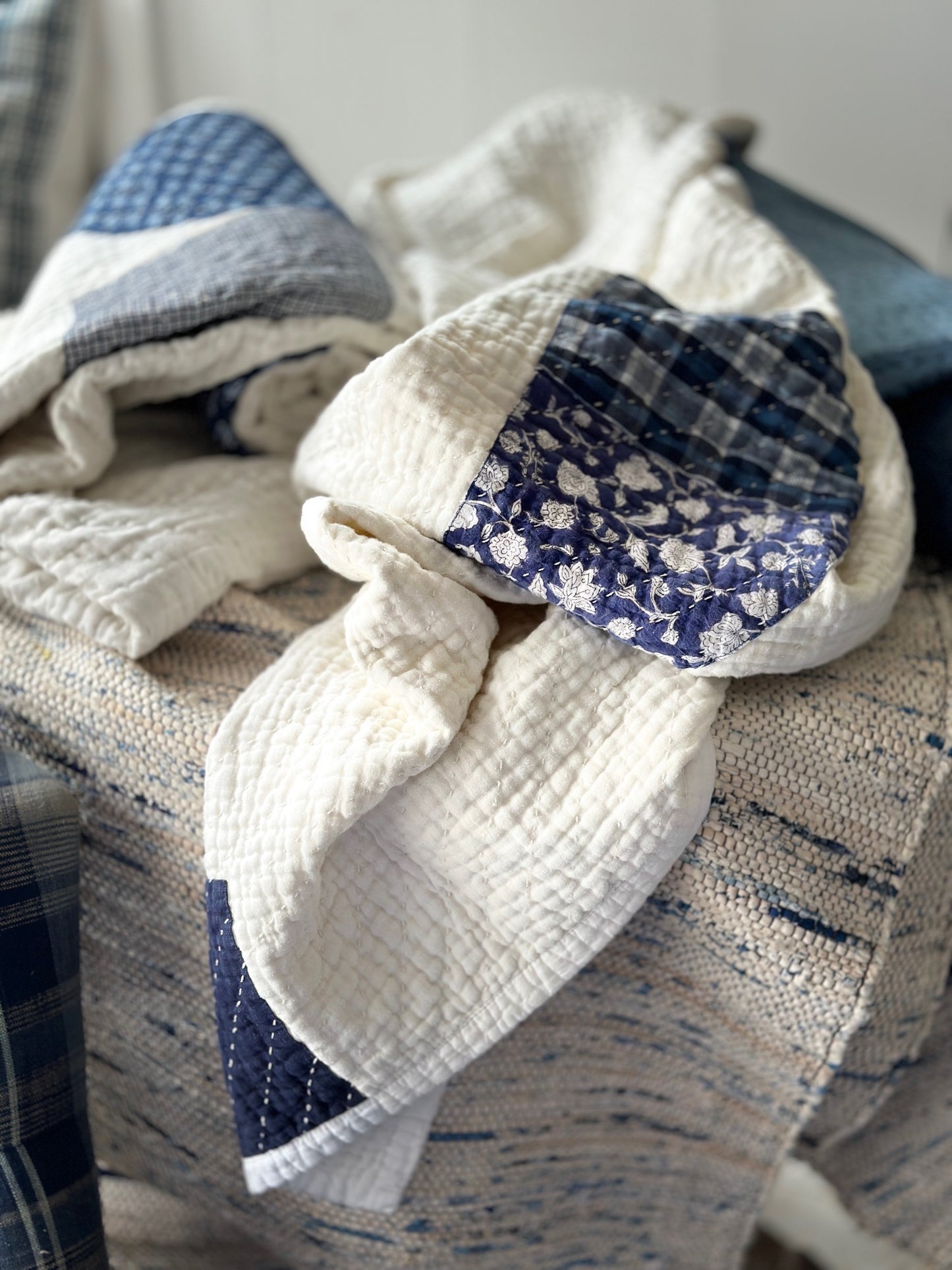 Blue and white Cotton Blanket