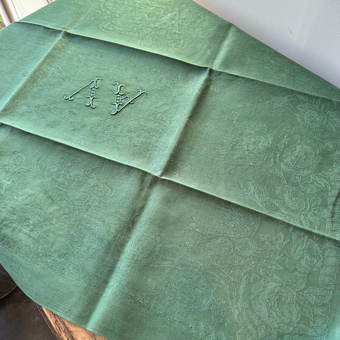 French Mid 19th Century Damask Linen Napkins in Green- Set of 4